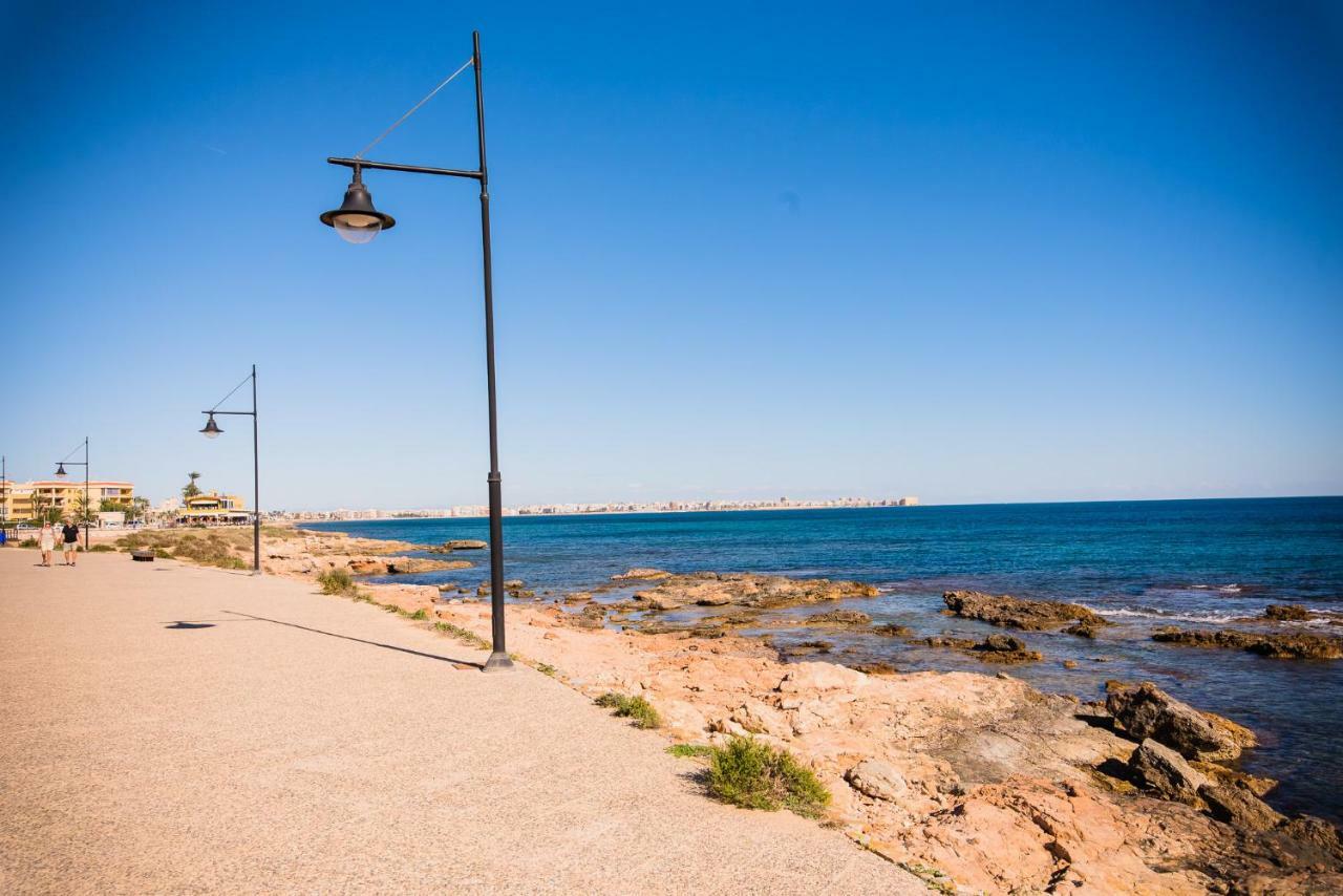 Apartamento "Blue" Muy Cerca Del Mar Torrevieja Exterior photo